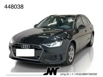 Gebraucht Audi A4 163 PS (119 kW) 2022 Schwarz Kombi