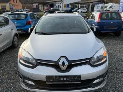 Gebraucht Renault Mégane GrandTour Initiale Paris 110 PS (80 kW) 2014 Grau Kombi