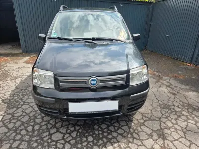 Używany Fiat Panda 60 KM (44 kW) 2005 Czarny Hatchback