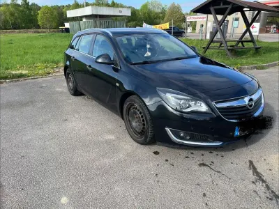 Gebraucht Opel Insignia Sport 140 PS (102 kW) 2014 Schwarz Kombi