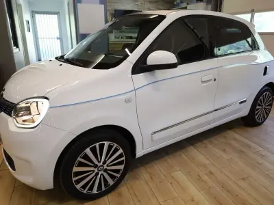Gebraucht Renault Twingo Intens 60 kW (82 PS) 2022 Weiß Kleinwagen