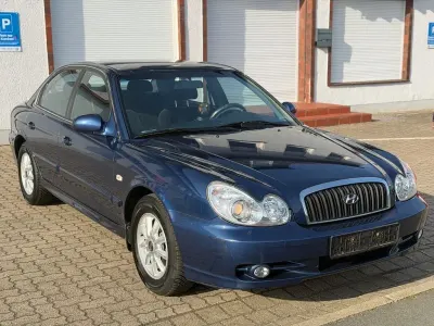 Gebraucht Hyundai Sonata GLS 173 PS (127 kW) 2004 Blau Limousine