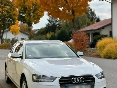 Używany Audi A4 Comfort 150 KM (110 kW) 2013 Biały Kombi