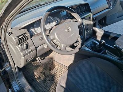 Opel Omega