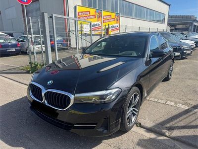 Gebraucht BMW 520 Luxury Line 190 PS (139 kW) 2023 Schwarz Limousine