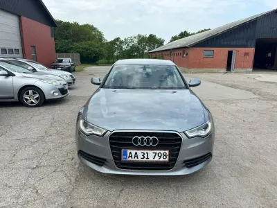 Gebraucht Audi A6 204 PS (150 kW) 2011 Grau Limousine