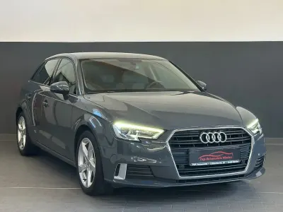 Gebraucht Audi A3 Sport 150 PS (110 kW) 2018 Grau Limousine