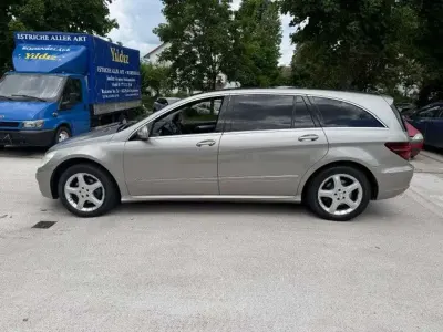 Gebraucht Mercedes R500 Sport 306 PS (225 kW) 2009 Cubanitsilber Van / Kleinbus