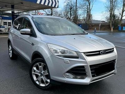 Gebraucht Ford Kuga 163 PS (119 kW) 2013 Silber SUV