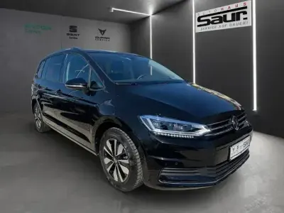 Gebraucht VW Touran Comfortline 150 PS (110 kW) 2025 Schwarz Van / Kleinbus