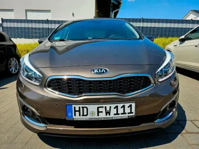 Gebraucht Kia Ceed Spirit 136 PS (100 kW) 2016 Kleinwagen