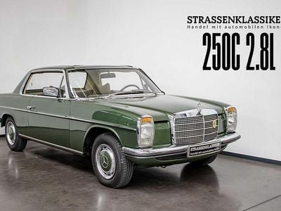 Gebraucht Mercedes 250 131 PS (96 kW) 1974 Grün Coupé