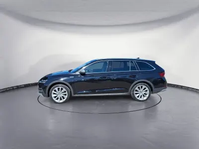 Gebraucht Skoda Octavia 200 PS (147 kW) 2022 Schwarz Kombi