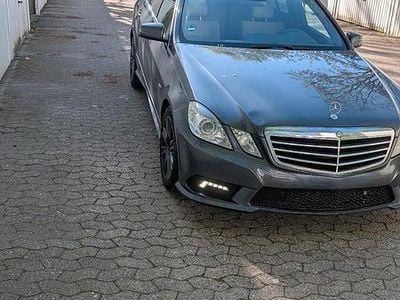 Usata Mercedes E350 AMG 258 CV (189 kW) 2010 Grigio Station wagon