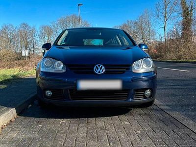Gebraucht VW Golf V 102 PS (75 kW) 2008 Blau Kleinwagen