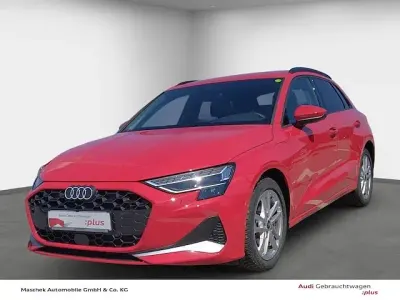 Gebraucht Audi A3 Sportback e-tron Advanced Plus 204 PS (150 kW) 2025 Progressivrot metallic Kleinwagen