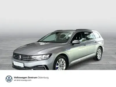 Gebraucht VW Passat GTE 218 PS (160 kW) 2021 Pyritsilber metallic (metallic) Kombi