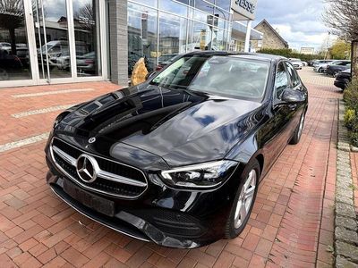 Gebraucht Mercedes C200 Avantgarde 204 PS (150 kW) 2022 Obsidianschwarz  metalliclack (metallic) Limousine