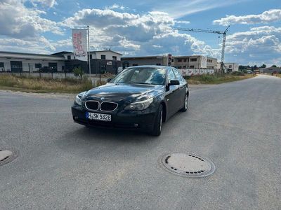 BMW 525