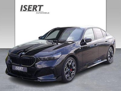 Gebraucht BMW 550e Performance 489 PS (359 kW) 2024 Schwarz Limousine