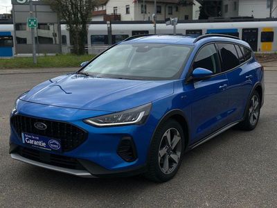 Gebraucht Ford Focus Active X 116 PS (85 kW) 2023 Blau Limousine