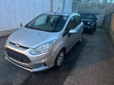Gebraucht Ford B-MAX Trend 101 PS (74 kW) 2013 Silber Van / Kleinbus