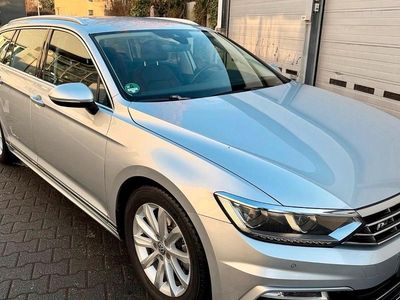 Gebraucht VW Passat Highline 150 PS (110 kW) 2018 Silber Kombi
