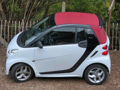Second-hand Smart ForTwo Cabrio 71 CP (52 kW) 2014 Alb Cabrio