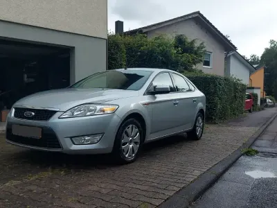 Gebraucht Ford Mondeo 145 PS (106 kW) 2009 Silber Limousine