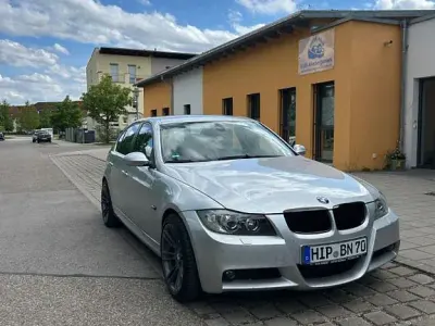 Gebraucht BMW 325 M Sport 197 PS (144 kW) 2007 Grau Limousine