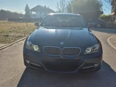 Używany BMW 320 170 KM (125 kW) 2011 Niebieski Sedan/Limuzyna
