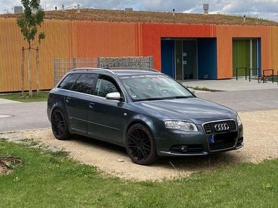 Grau Gebraucht 2006 Audi A4 Kombi | 2.999 € (Guter Preis)
