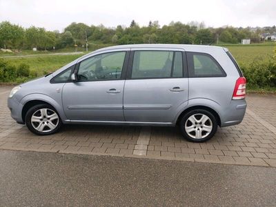 gebraucht Opel Zafira 1.6 Baujahr 2009 Benziner