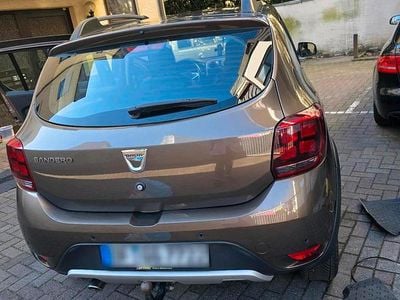 Gebraucht Dacia Sandero Stepway 90 PS (66 kW) 2017 Braun Limousine