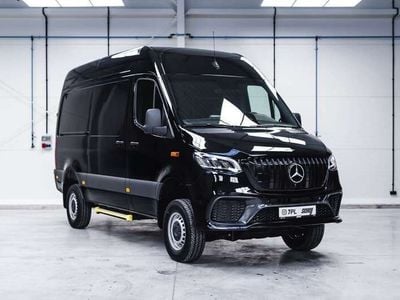 Neu Mercedes Sprinter AMG 190 PS (139 kW) 2025 Black obsidian Van