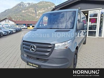 Usata Mercedes Sprinter 114 CV (83 kW) 2023 Blu Furgone
