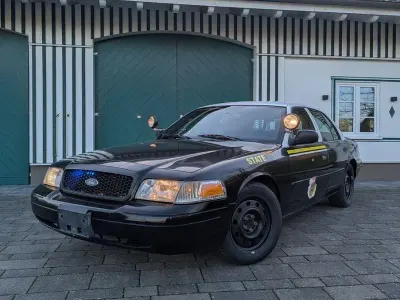 Gebraucht Ford Crown 250 PS (183 kW) 2008 Schwarz Limousine