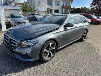 gebraucht Mercedes E350 Voll !!, SD 2 x, AHK,Display