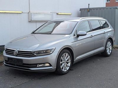 Gebraucht VW Passat Highline 150 PS (110 kW) 2018 Pyritsilber metallic Kombi