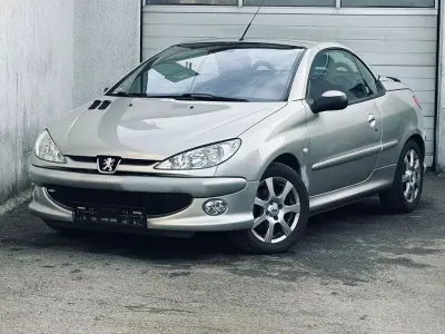 Brugt Peugeot 206 CC 109 HK (80 kW) 2003 Grå Cabriolet