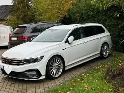Gebraucht VW Passat R-line 190 PS (139 kW) 2020 Weiß Kombi
