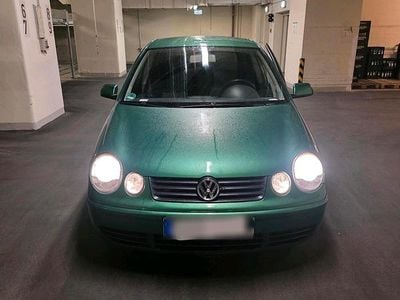 Gebraucht VW Polo 75 PS (55 kW) 2003 Grau Kleinwagen