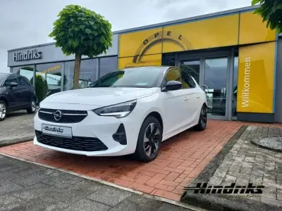 Gebraucht Opel Corsa-e GS Line 100 kW (136 PS) 2022 Weiss Kleinwagen
