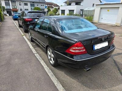 Mercedes C200