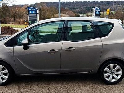 Gebraucht Opel Meriva Active 120 PS (88 kW) 2013 Braun Van / Kleinbus