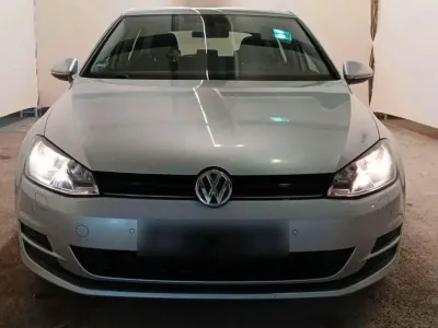 Gebraucht VW Golf VII 86 PS (63 kW) 2013 Grau Limousine