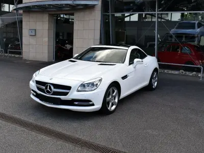 Gebraucht Mercedes SLK200 184 PS (135 kW) 2015 Weiß Cabrio