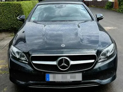 Gebraucht Mercedes E300 Avantgarde 245 PS (180 kW) 2020 Schwarz Cabrio
