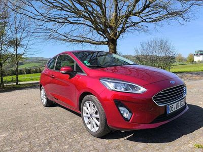 Second-hand Ford Fiesta Titanium 125 CP (91 kW) 2018 Roșu Hatchback