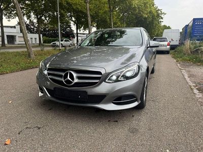Mercedes E300